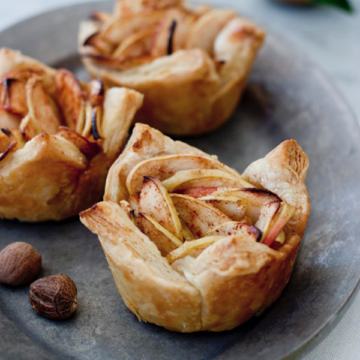 Baked Apple Pie Cups