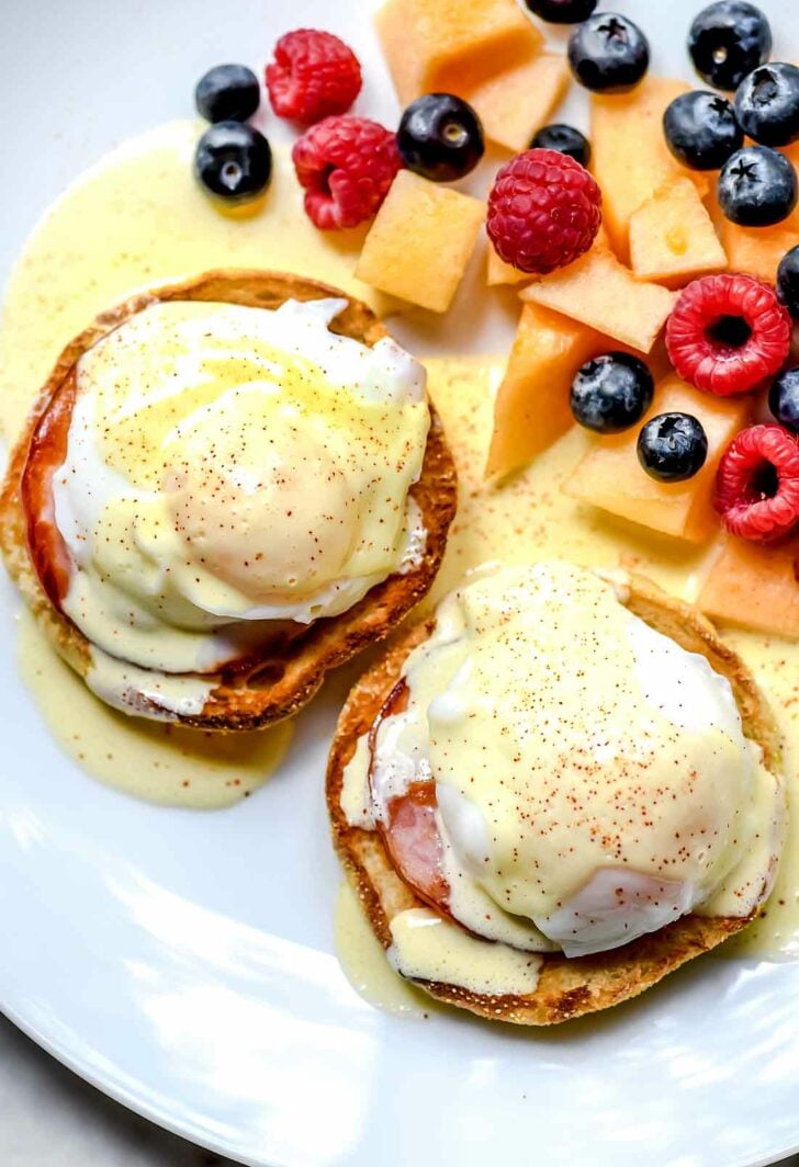 How to Make the BEST Eggs Benedict | foodiecrush.com