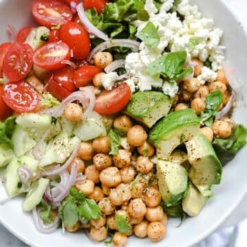 Crunchy Green Salad with Dilled Chickpeas and Avocado | foodiecrush.com #salad #avocado #recipes #lunch #chickpeas