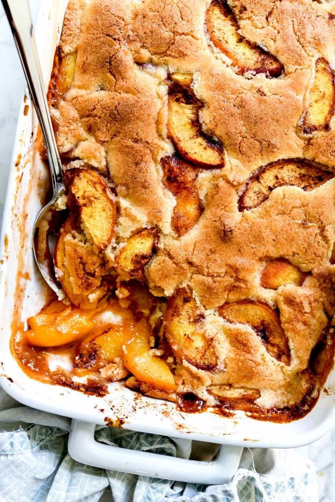 How to Make the Best Peach Cobbler | foodiecrush.com