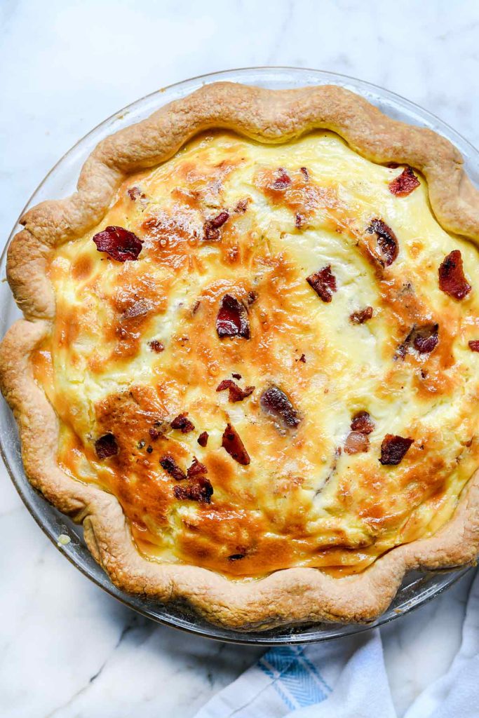 Easy Quiche Lorraine Recipe | foodiecrush.com #quiche #easy #recipes #classic #best 