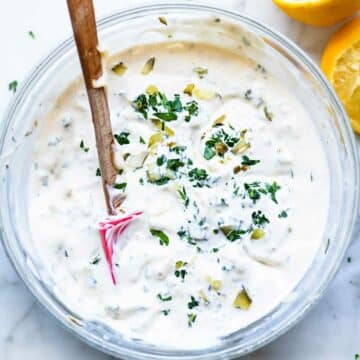 How to Make Tartar Sauce Recipe | foodiecrush.com #fish #sauce #tartarsauce #condiment #sauce