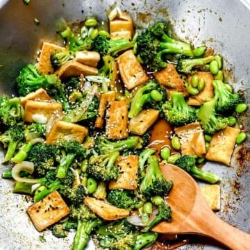 Teriyaki Tofu and Broccoli Stir Fry | foodiecrush.com #broccoli #tofu #stirfry #dinner #recipes #healthy